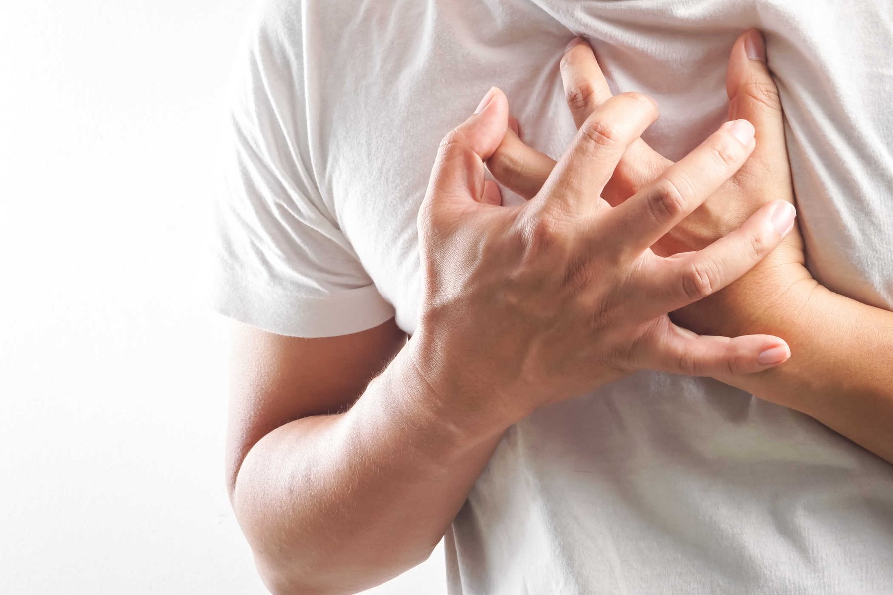 Những cơn đau dưới ngực trái có phải dấu hiệu của bệnh tim không 4