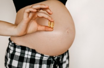 Tại sao axit béo omega-3 quan trọng cho thai phụ?