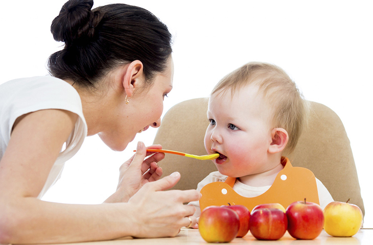 Những thực phẩm cần tránh cho trẻ sơ sinh dưới 1 tuổi 1