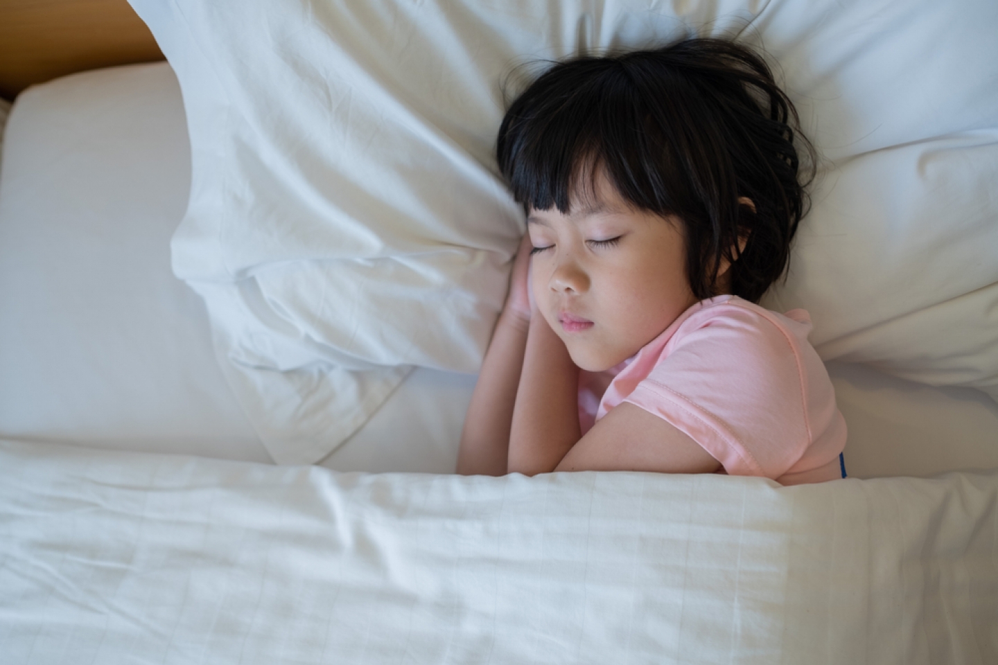 Làm sao để phòng tránh viêm họng ở trẻ vào mùa hè 2