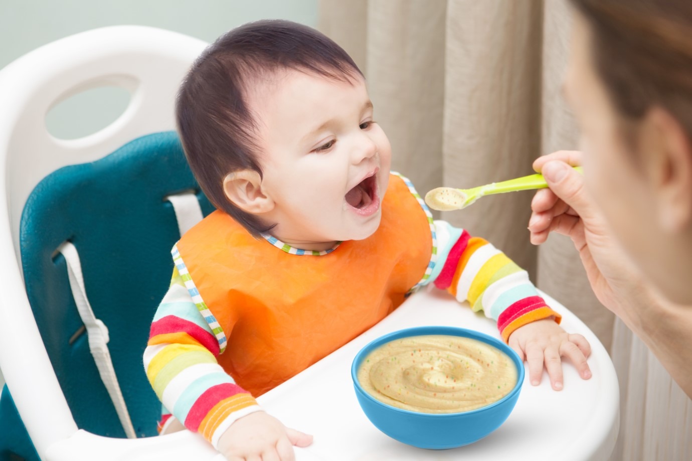 Những kiểu ép ăn truyền thống gây hại cho trẻ 3