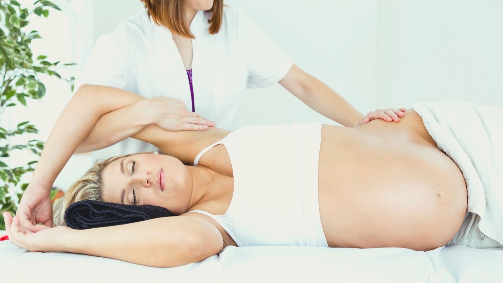 Massage cho bà bầu cần lưu ý những gì 1