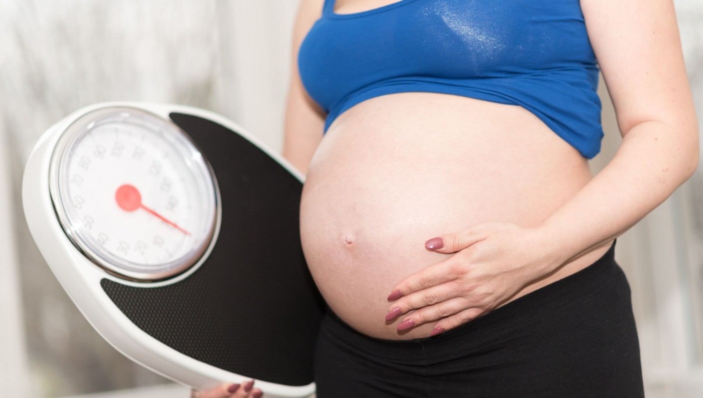 Những nguy hiểm rình rập khi thai nhi có cân nặng quá lớn 1