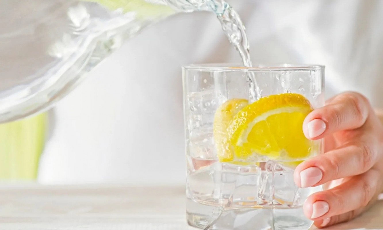 Tác hại khôn lường khi uống nước chanh giảm cân 2