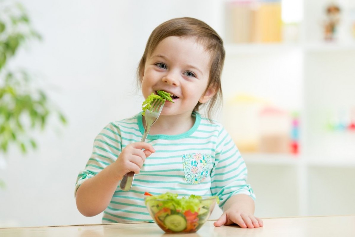 Tạo thói quen ăn uống lành mạnh cho trẻ từ nhỏ 5