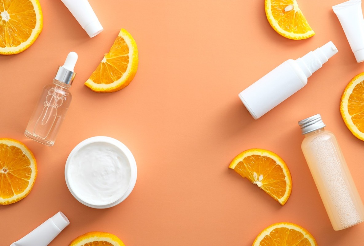 Da dầu mụn có nên dùng serum vitamin C không 5