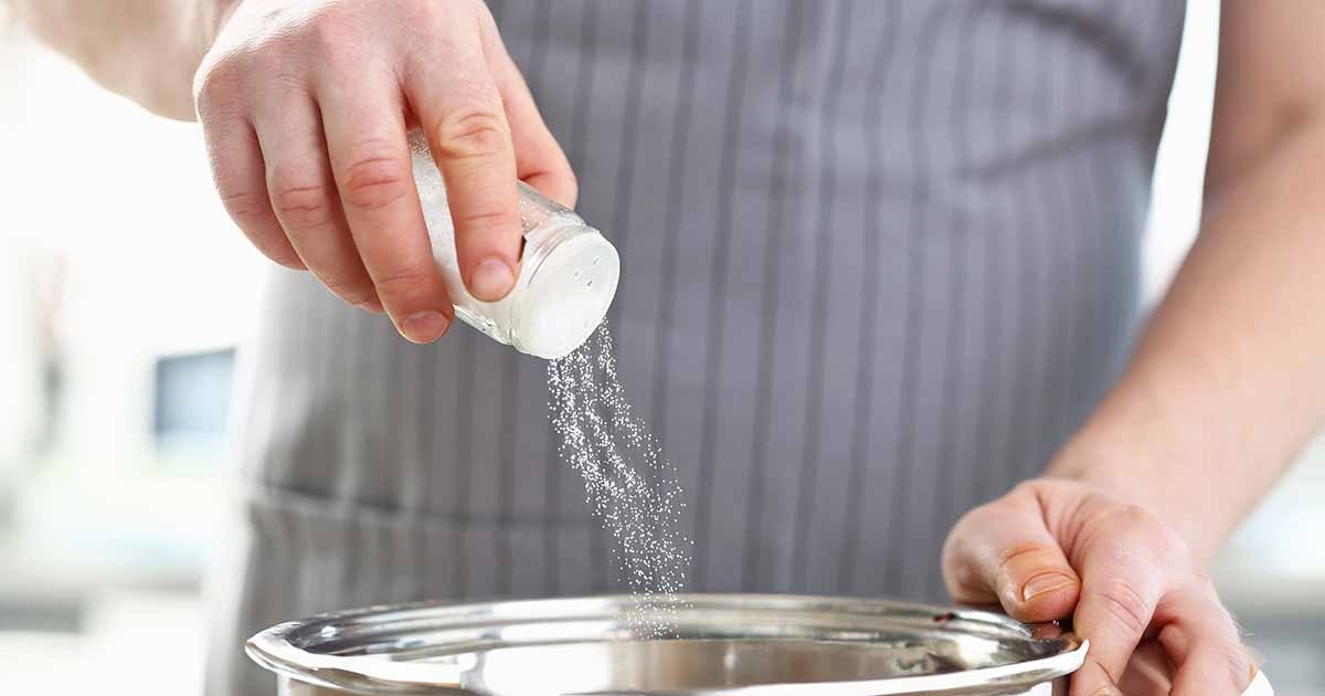 Báo Mỹ đưa cảnh báo về mức dùng muối 2