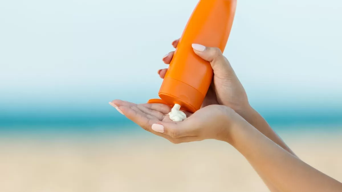 Cách Bảo Vệ Da Trước Tác Hại Của Ánh Sáng Xanh Từ Màn Hình