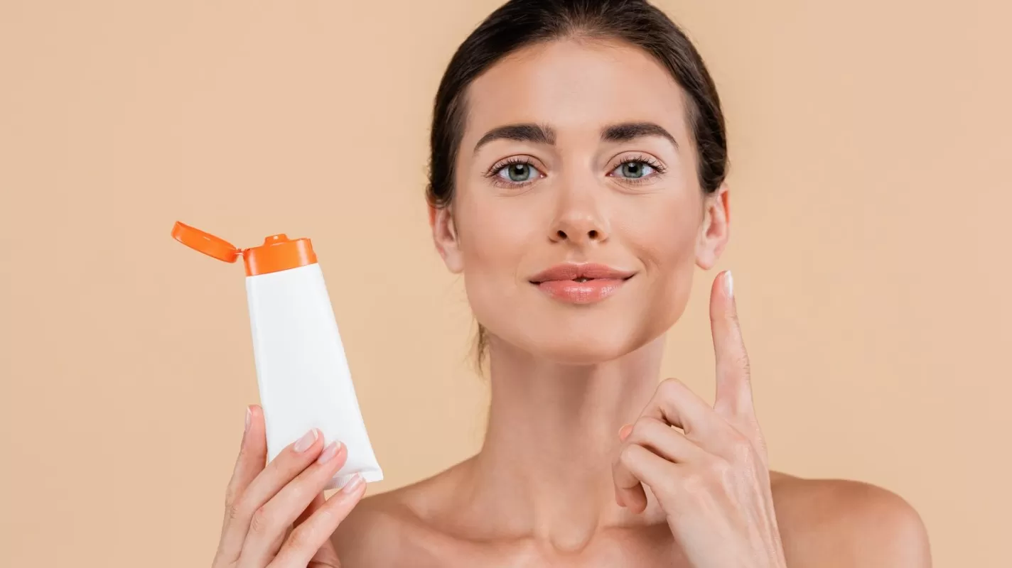 Da Dầu Cỡ Nào Cũng Hết Bóng Nhờn Với 5 Bước Chăm Sóc Cực Đơn Giản Mùa Hè!