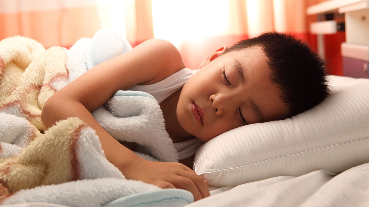 Bí quyết rèn bé ngủ đúng giờ – Không nước mắt, không ép buộc