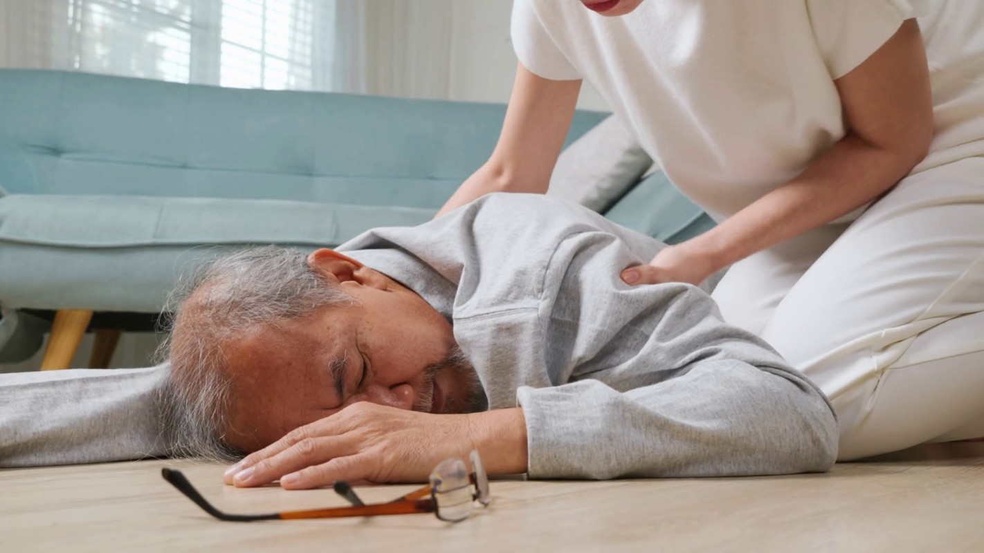 Đột Tử – Sự Ra Đi Đột Ngột Không Báo Trước: Nguyên Nhân & Cách Bảo Vệ Người Thân