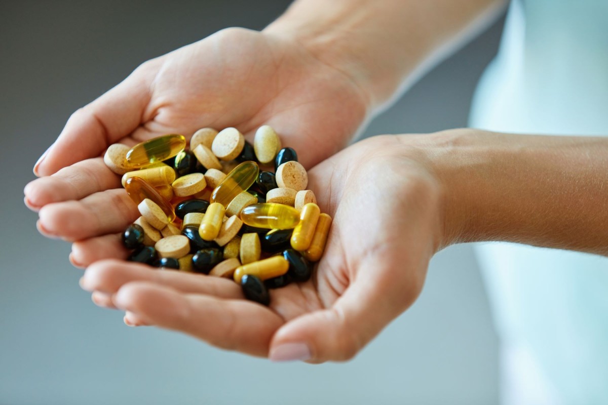 Lạm dụng thuốc mọc tóc: Nguy cơ rối loạn hormone ít ai lường trước!